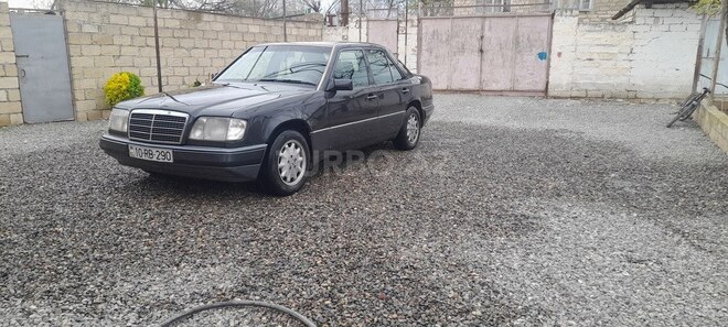 Mercedes E 300 d 1995, 451,000 km - 3.0 l - Bərdə