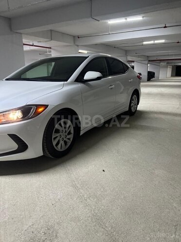Hyundai Elantra 2018, 101,389 km - 1.6 l - Bakı