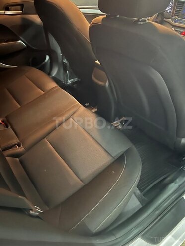 Hyundai Elantra 2018, 101,389 km - 1.6 l - Bakı