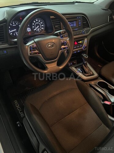 Hyundai Elantra 2018, 101,389 km - 1.6 l - Bakı