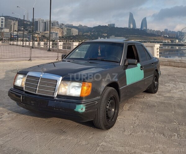 Mercedes E 230 1992, 490,000 km - 2.3 л - Bakı