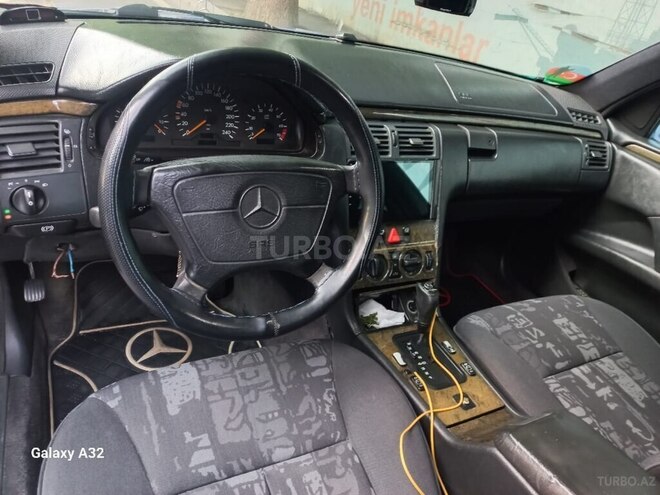 Mercedes E 230 1996, 350,113 km - 2.3 l - Bakı