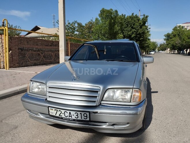 Mercedes C 240 1997, 272,000 km - 2.4 l - Naxçıvan