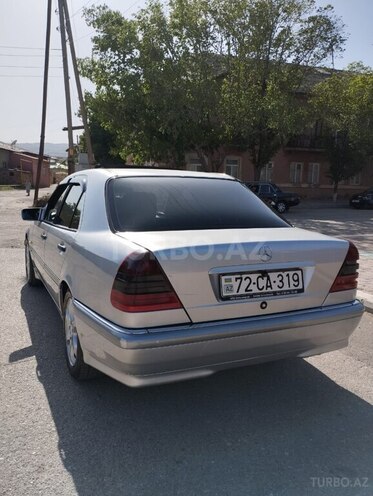 Mercedes C 240 1997, 272,000 km - 2.4 l - Naxçıvan