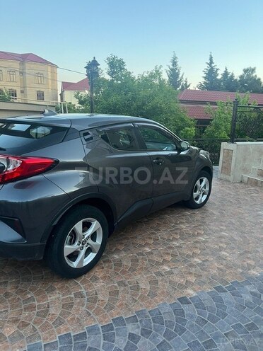 Toyota C-HR 2019, 37,200 km - 2.0 l - Bakı