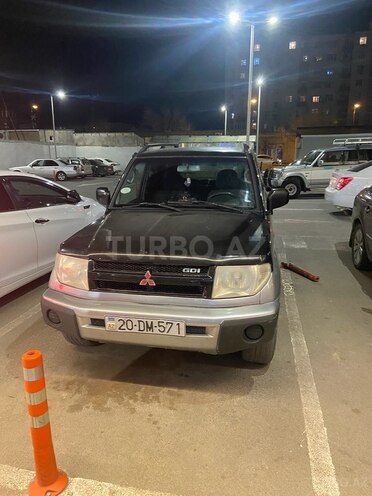 Mitsubishi  2001, 418,429 km - 2.0 l - Bakı