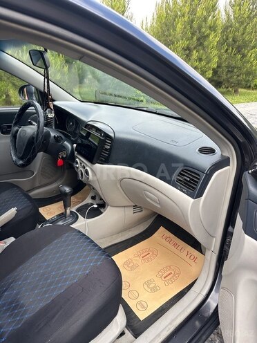 Hyundai Accent 2006, 210,000 km - 1.6 л - Bakı