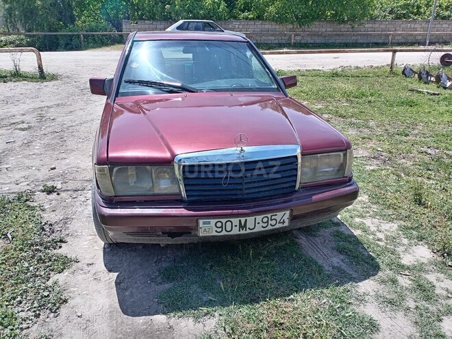 Mercedes 190 1992, 345,200 km - 1.8 l - Xudat