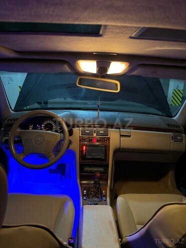 Mercedes E 320 1998, 504,000 km - 3.2 l - Bakı