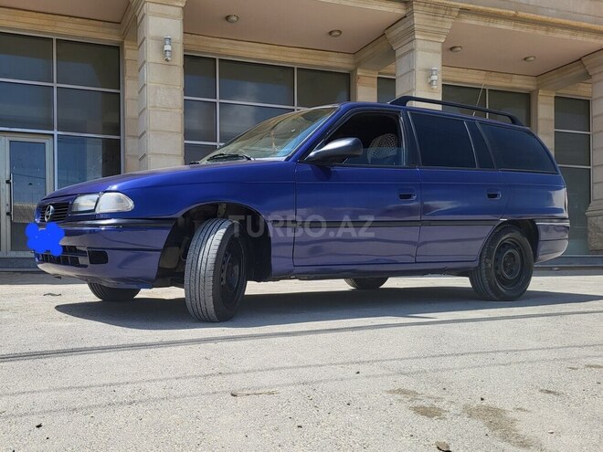 Opel Astra 1996, 377,400 km - 1.6 л - Bakı