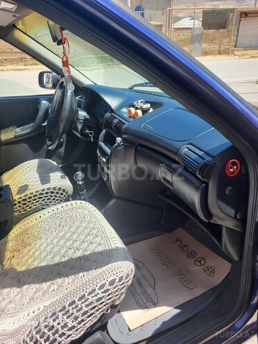 Opel Astra 1996, 377,400 km - 1.6 л - Bakı