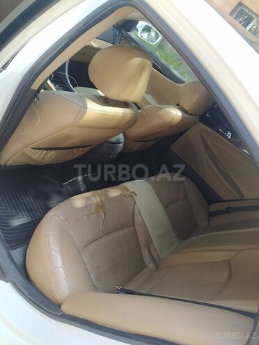Hyundai Sonata 2010, 329,000 km - 2.4 l - Bakı