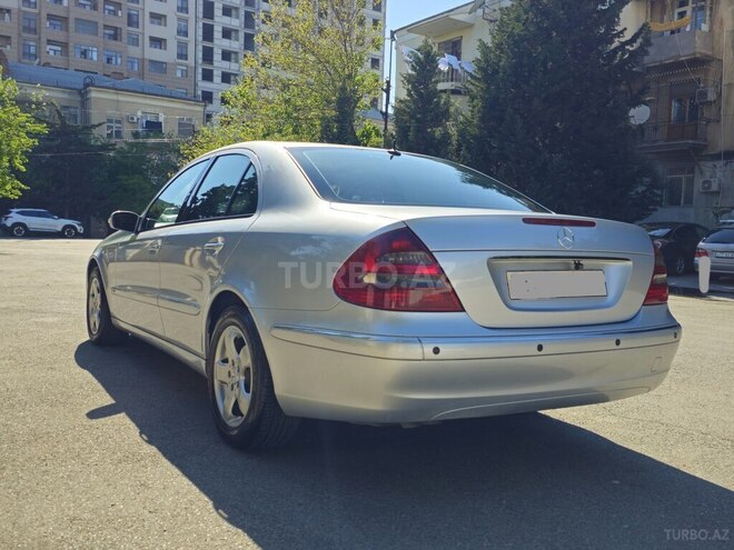 Mercedes E 220 d 2006, 261,800 km - 2.2 л - Bakı