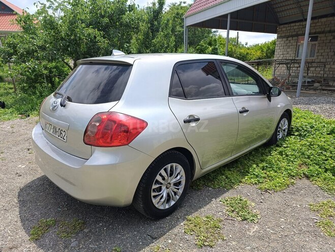 Toyota Auris 2008, 317,080 km - 1.4 l - Ağcabədi