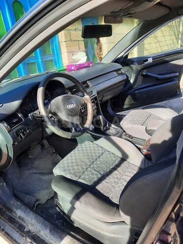 Audi A6 1997, 323,200 km - 2.0 l - Bakı