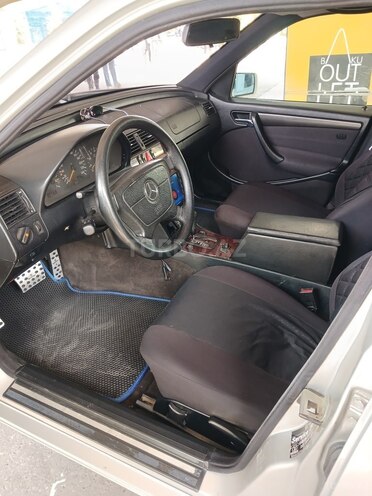 Mercedes C 180 1999, 323,428 km - 1.8 l - Bakı