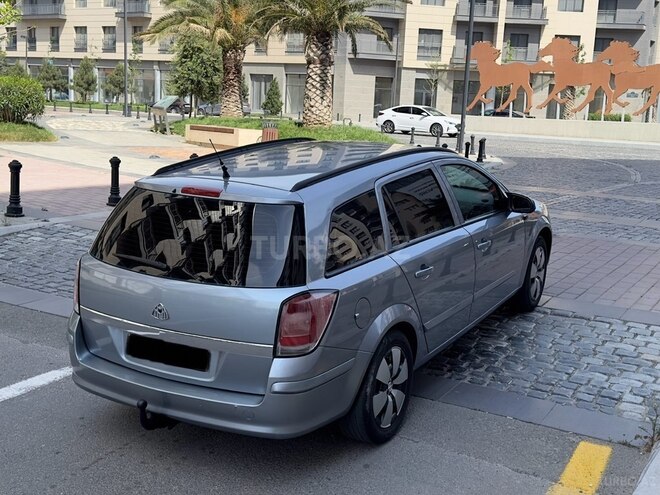 Opel Astra 2006, 196,000 km - 1.4 l - Bakı