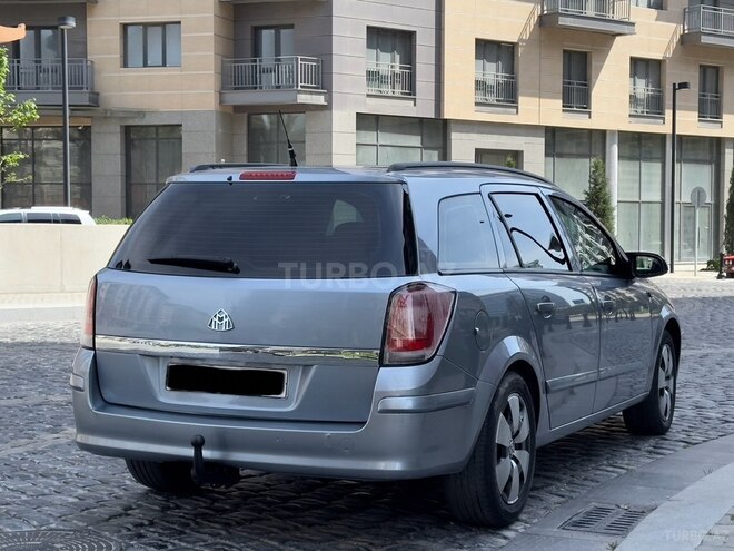 Opel Astra 2006, 196,000 km - 1.4 l - Bakı