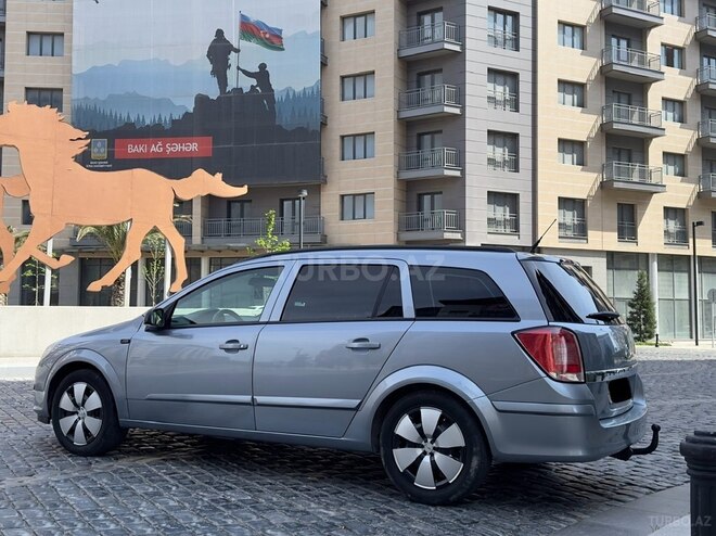Opel Astra 2006, 196,000 km - 1.4 l - Bakı