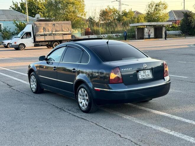 Volkswagen Passat 2001, 356,738 km - 1.8 л - Sumqayıt