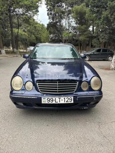 Mercedes E 270 1999, 525,000 km - 2.7 л - Sumqayıt