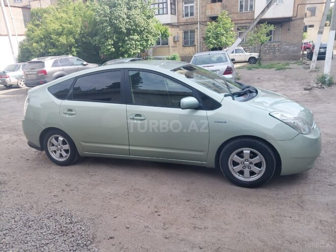 Toyota Prius 2005, 257,495 km - 1.5 l - Gəncə