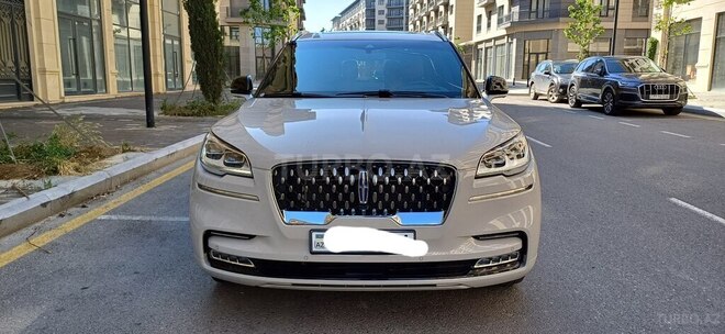 Lincoln Aviator