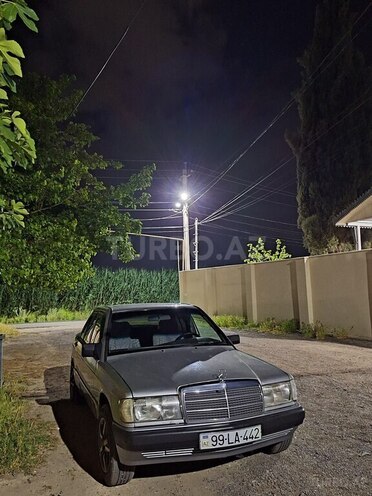 Mercedes 190 1993, 421,000 km - 1.8 л - Sabirabad