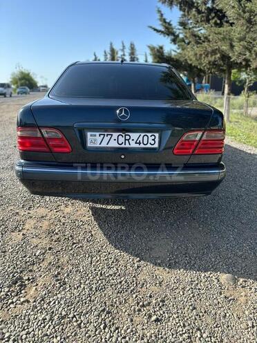 Mercedes E 240 2000, 378,912 km - 2.6 l - Cəlilabad