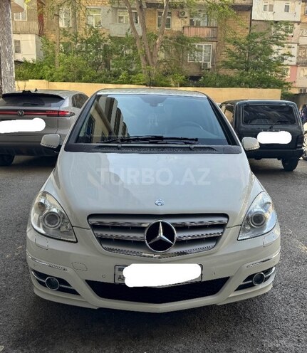 Mercedes B 180 2011, 75,800 km - 1.7 l - Bakı
