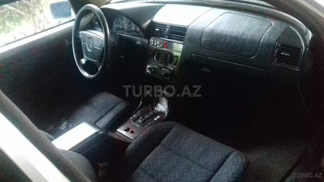 Mercedes C 220 1994, 100,000 km - 2.0 l - Beyləqan