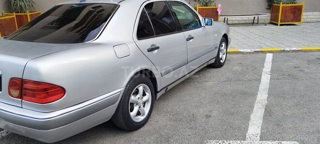 Mercedes E 200 1996, 340,237 km - 2.0 l - Göyçay