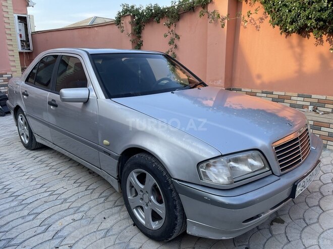 Mercedes C 200 1997, 290,000 km - 2.0 l - Bakı