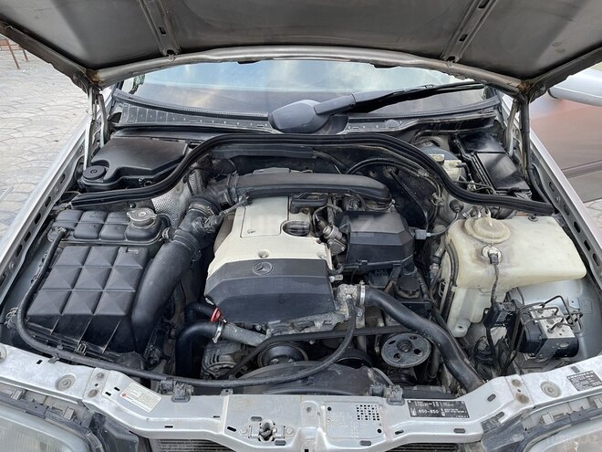 Mercedes C 200 1997, 290,000 km - 2.0 l - Bakı