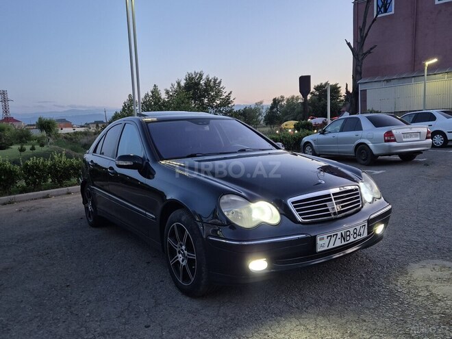 Mercedes C 220 d 2002, 350,000 km - 2.2 l - Masallı