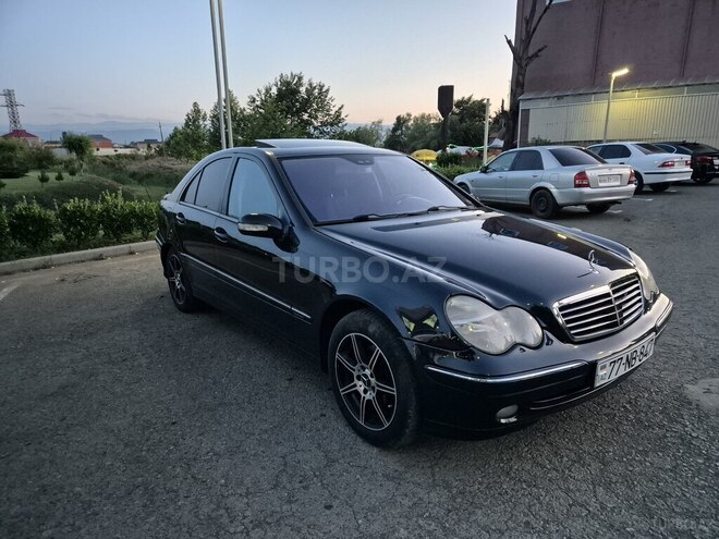 Mercedes C 220 d 2002, 350,000 km - 2.2 l - Masallı