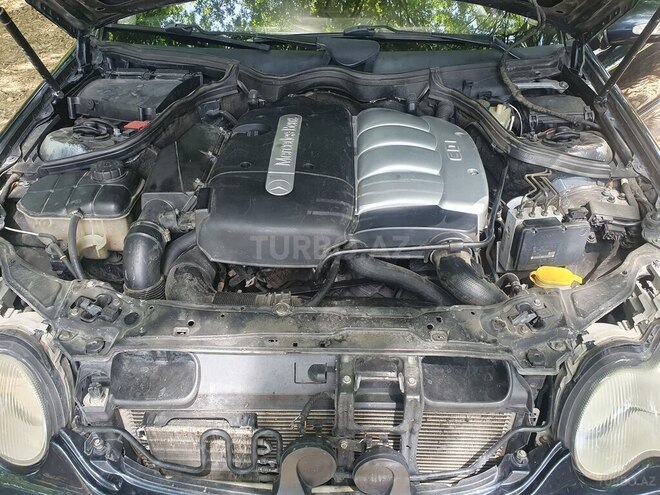 Mercedes C 220 d 2002, 350,000 km - 2.2 l - Masallı