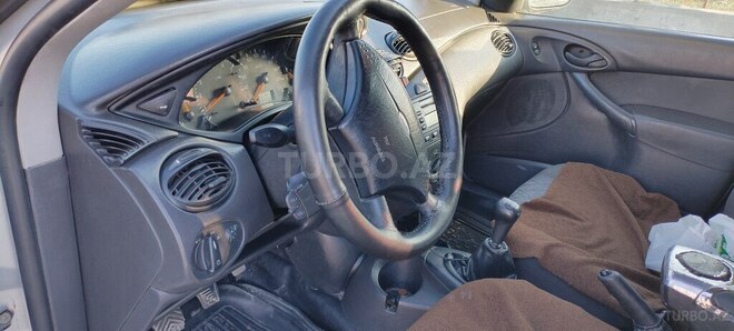 Ford Focus 2001, 263,555 km - 1.6 l - Şəki