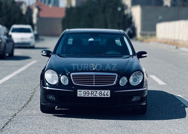 Mercedes E 200 2004, 259,000 km - 1.8 l - Bakı