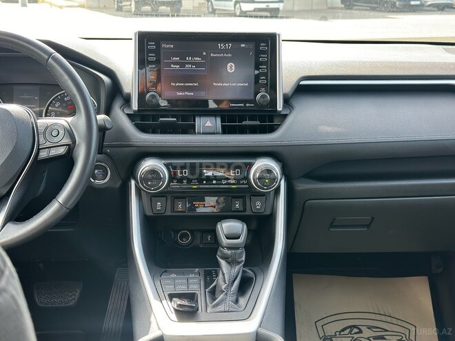 Toyota RAV4-7
