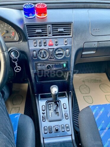 Mercedes C 200 1999, 314,550 km - 2.0 л - Masallı