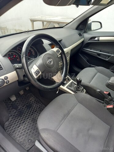 Opel Astra 2007, 290,000 km - 1.3 l - Bakı