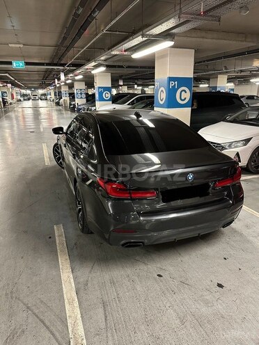 BMW 530e 2023, 16,000 km - 2.0 л - Bakı