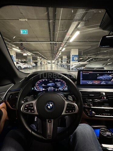 BMW 530e 2023, 16,000 km - 2.0 л - Bakı