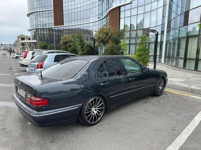 Mercedes E 240 1999, 350,000 km - 2.4 l - Bakı