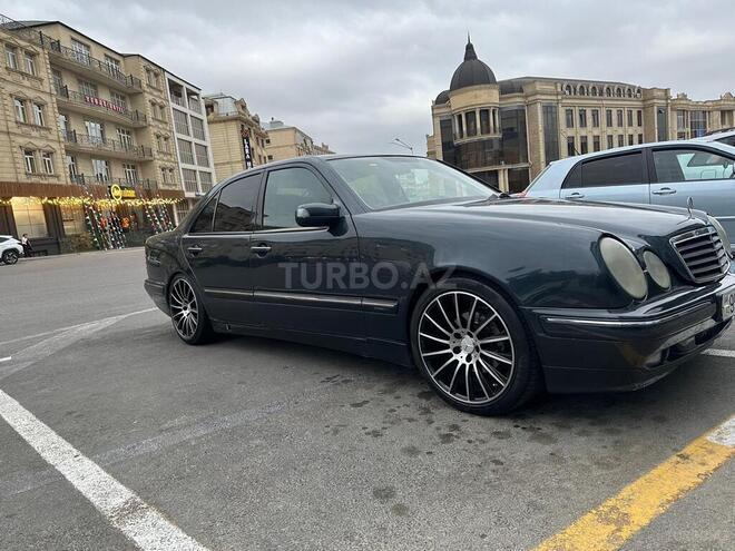 Mercedes E 240 1999, 350,000 km - 2.4 l - Bakı