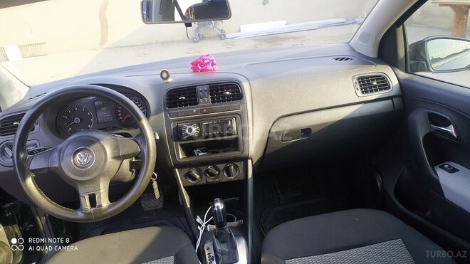 Volkswagen Polo 2011, 160,000 km - 1.4 l - Bakı