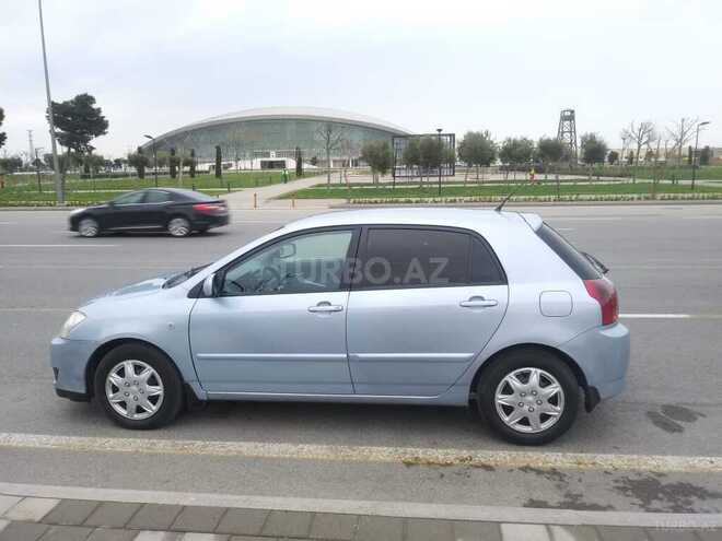 Toyota Corolla 2005, 285,000 km - 1.4 l - Bakı