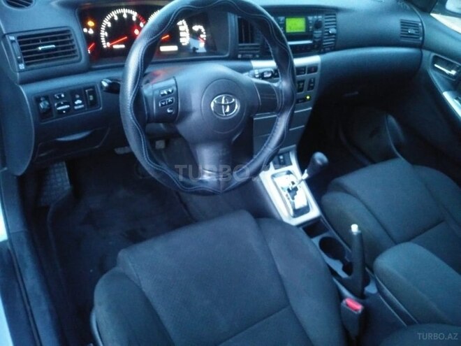 Toyota Corolla 2005, 285,000 km - 1.4 l - Bakı