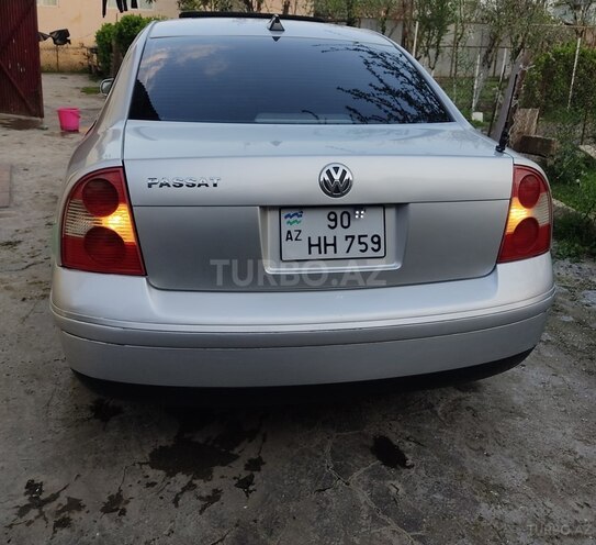Volkswagen Passat 2002, 289,000 km - 1.8 l - Masallı